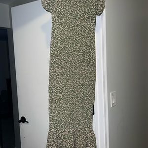 Petal and Pup - spring/summer wedding guest dress. New - only worn once.